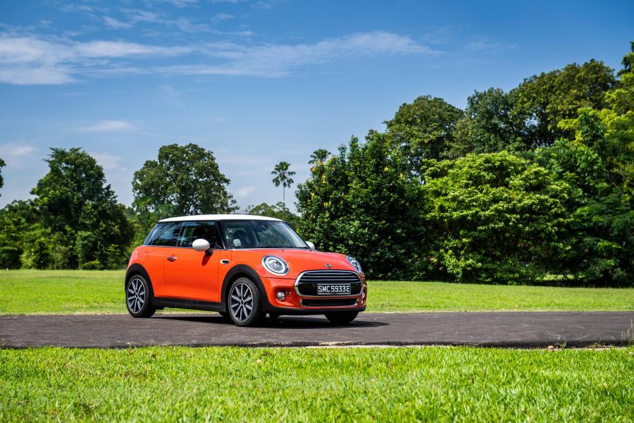  Mini Cooper (F56) 2018 года  (SG) (фото 8 из 18)